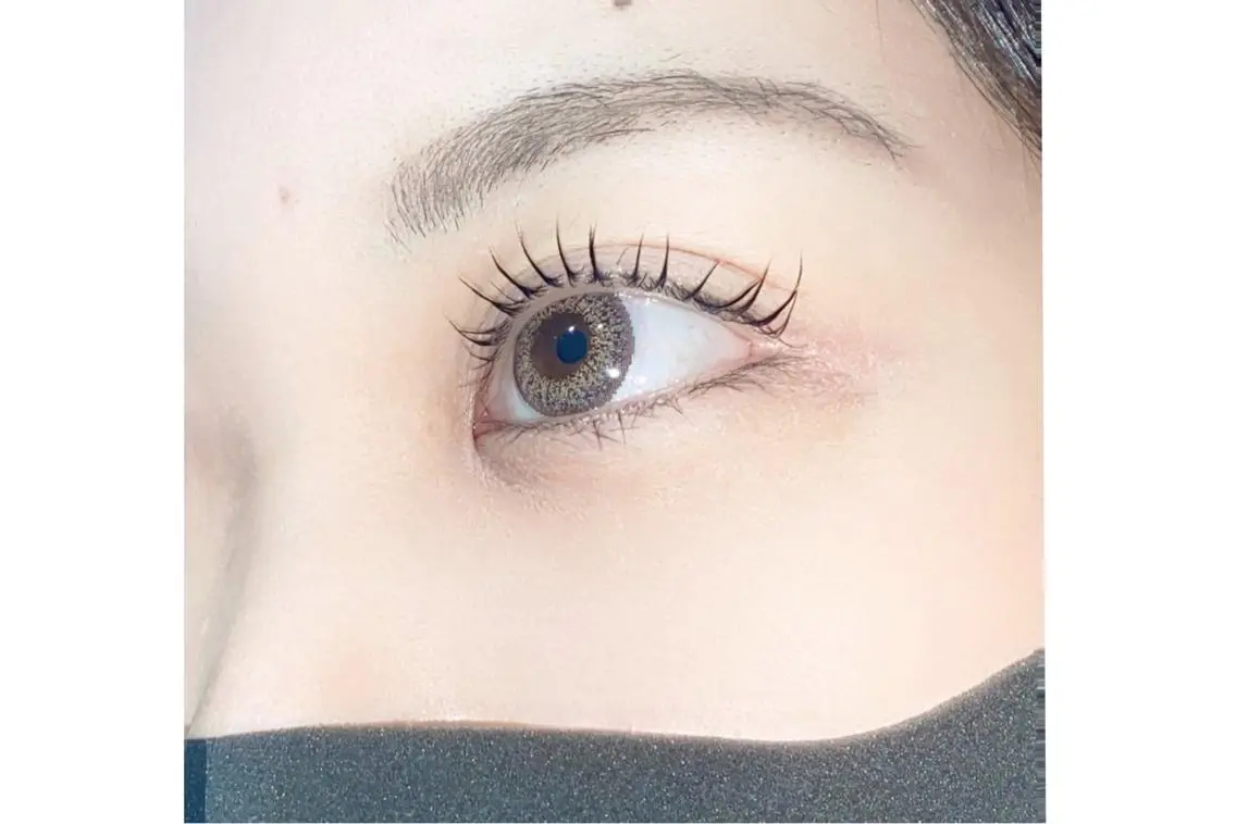 ネイル 長谷川 奈緒美のネイルデザイン