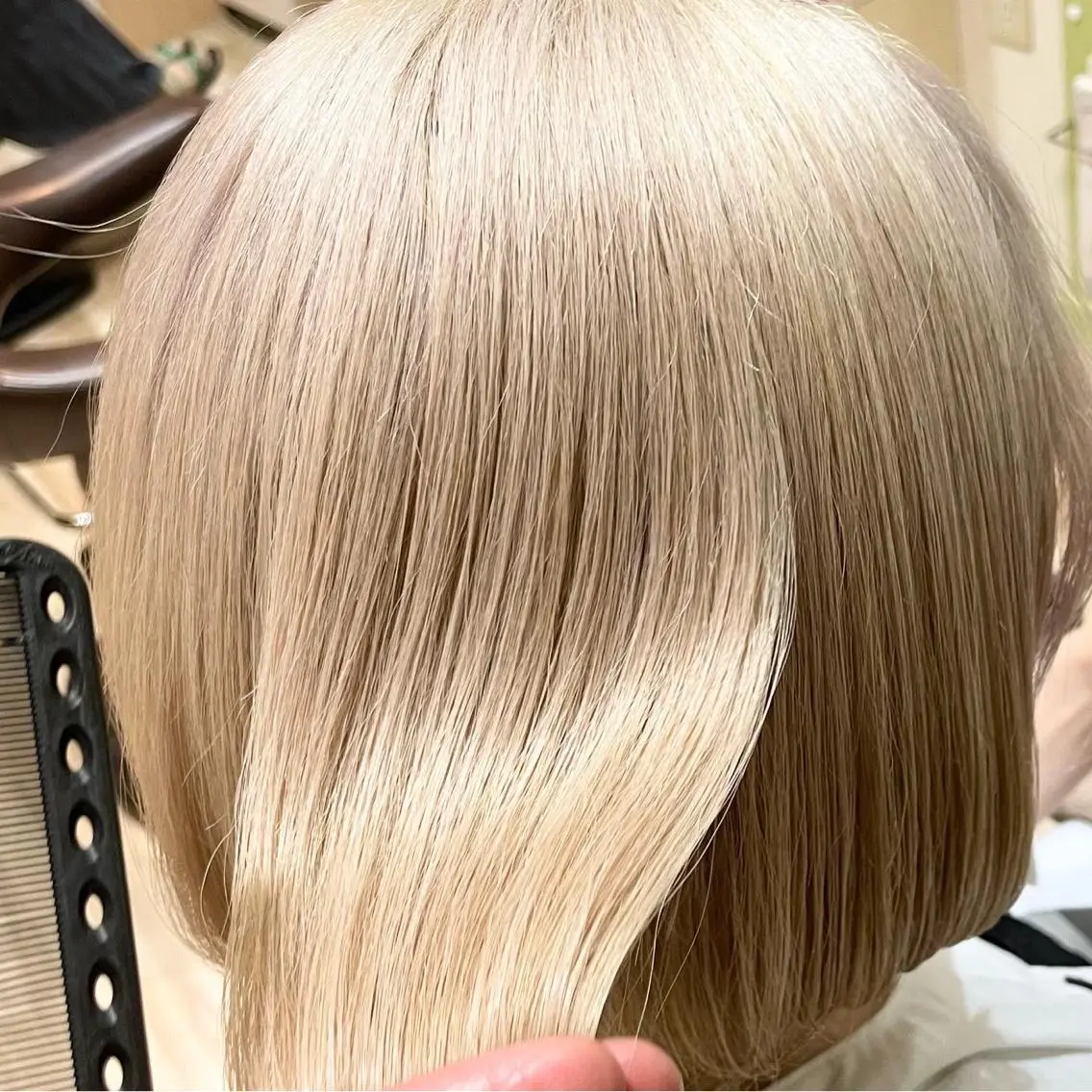 ショート カラー 🌈派手髪ハイトーン 🌈鈴木亮太🌈のヘアスタイル
