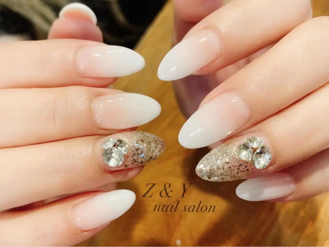 ロング ハンドネイル Z&Y nail salonのネイルデザイン