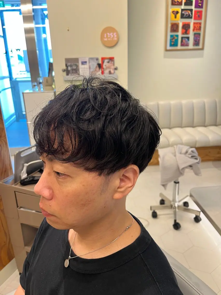ショート パーマ メンズ メンズパーマ カット パーマ 髪質改善/縮毛矯正 艶髪🔥高杉のヘアスタイル