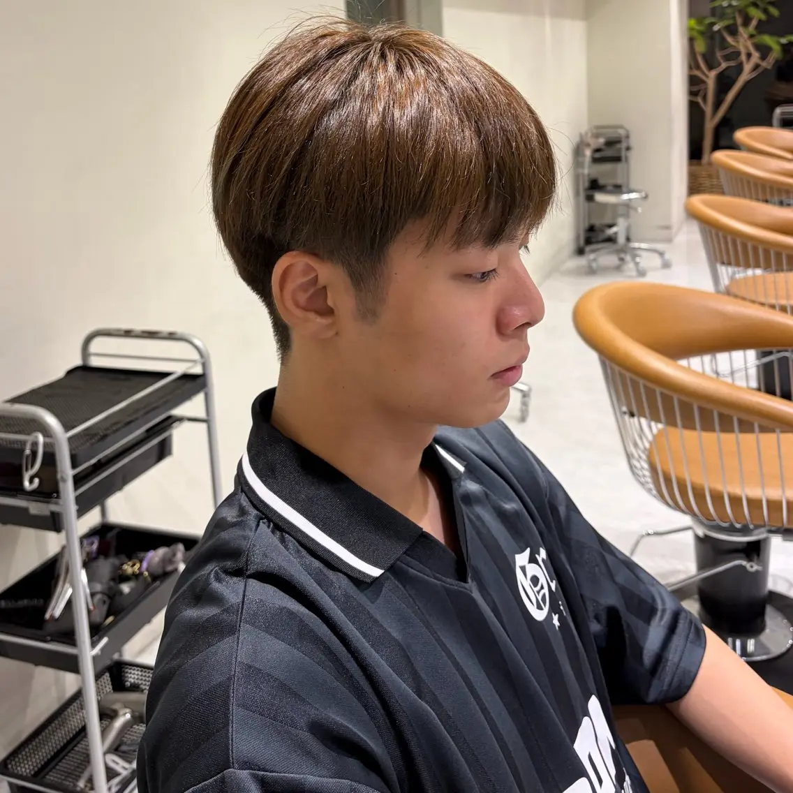 カラー メンズ 内大久保 列夏のヘアスタイル