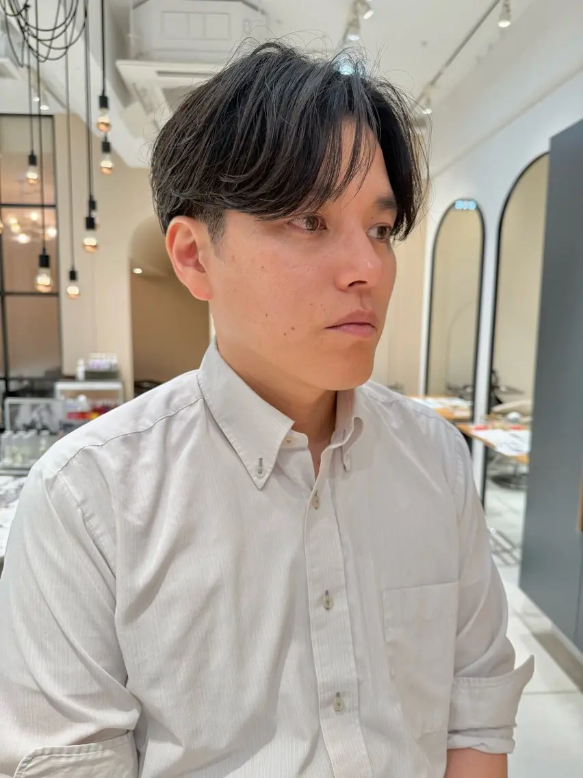 メンズ カット 透明感カラー🌱 🌟アキト🌟のヘアスタイル
