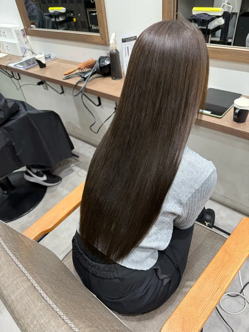 ロング カラー ルナ🫐縮毛矯正 🫐髪質改善のヘアスタイル