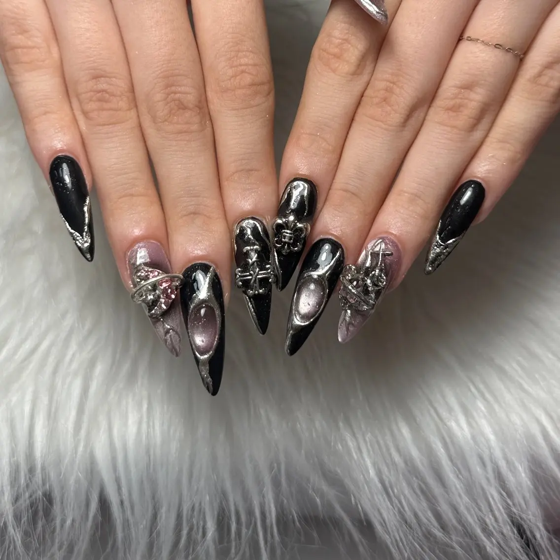 ネイル オーロラネイル 長さ出し フラッシュネイル フレンチネイル ジェルネイル Michi Nail Staffのネイルデザイン