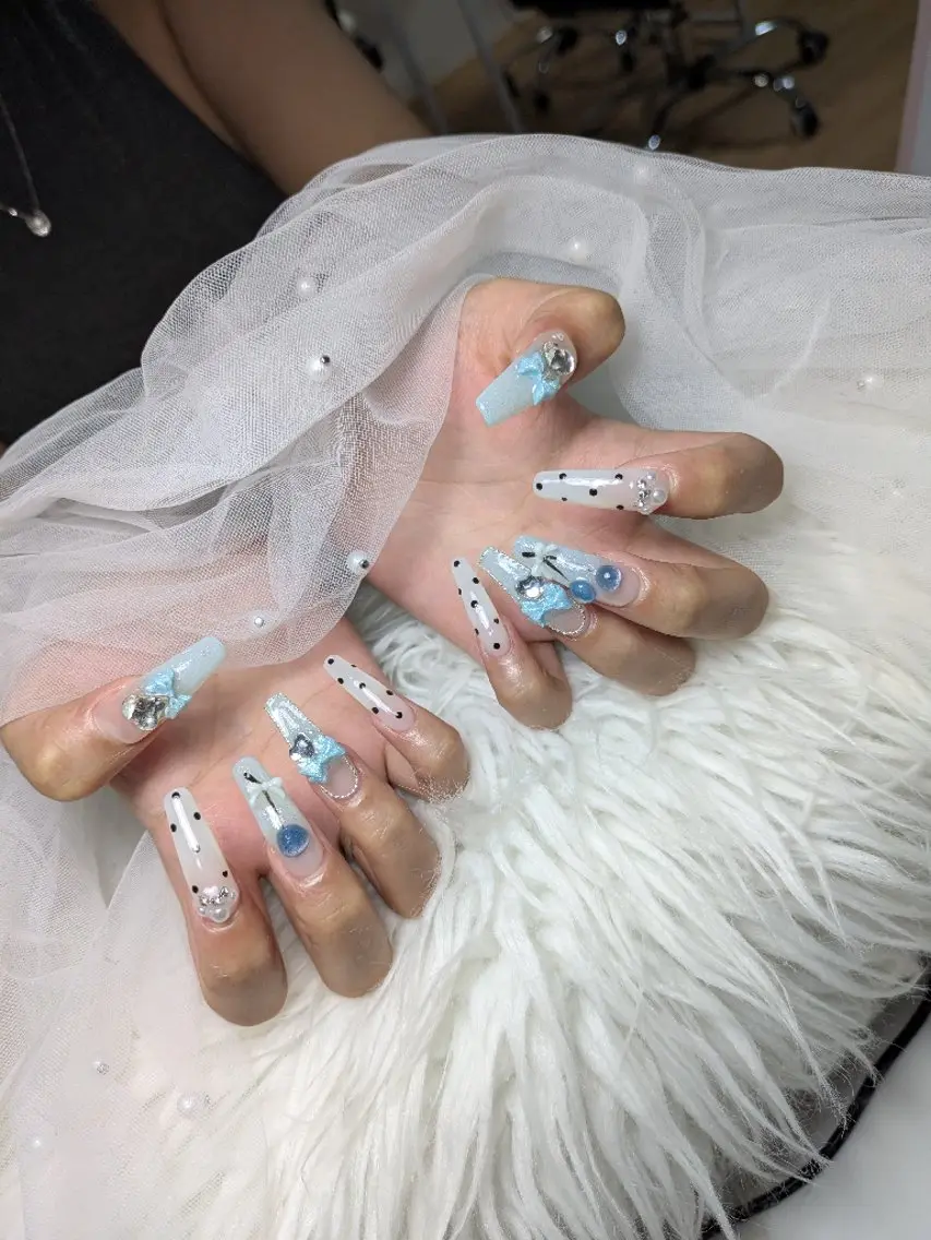 ネイル Queen Nail 研修生のネイルデザイン