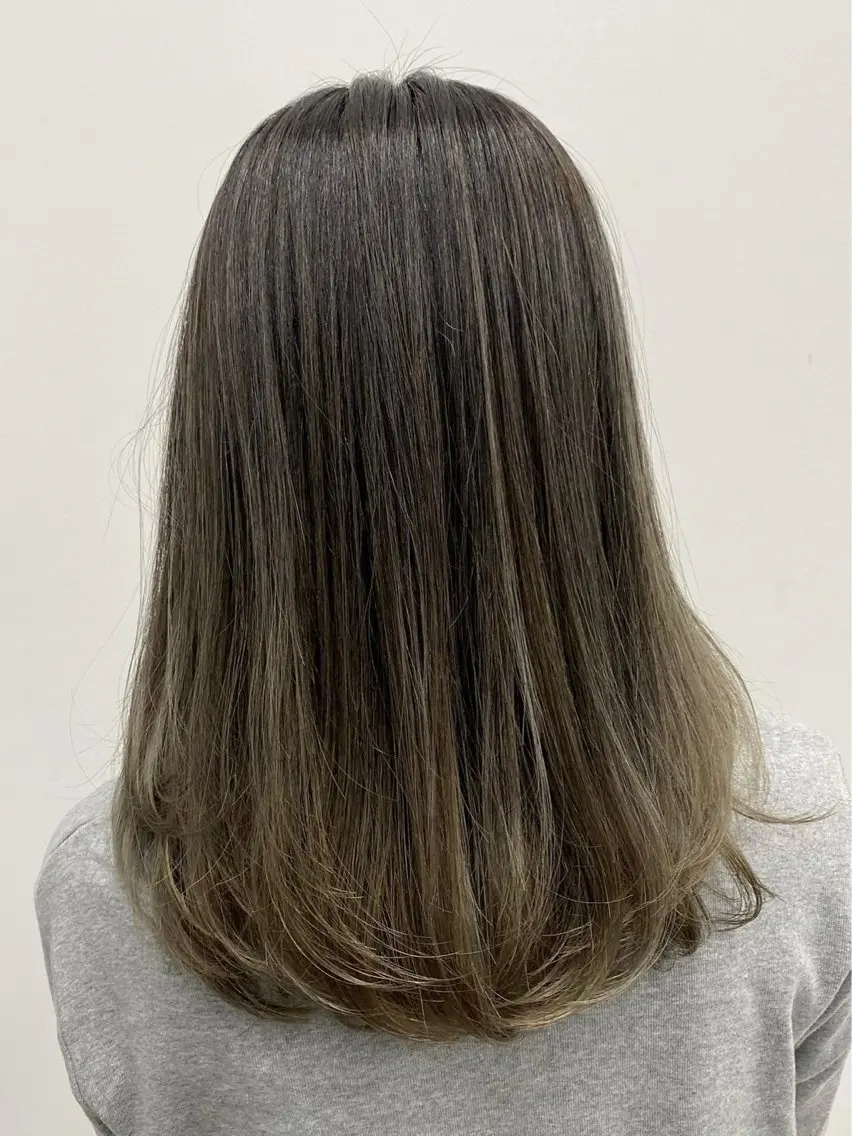 ミディアム カラー ブラウンカラー トリートメント 縮毛矯正+モテカラー 🎀✨MIHOのヘアスタイル