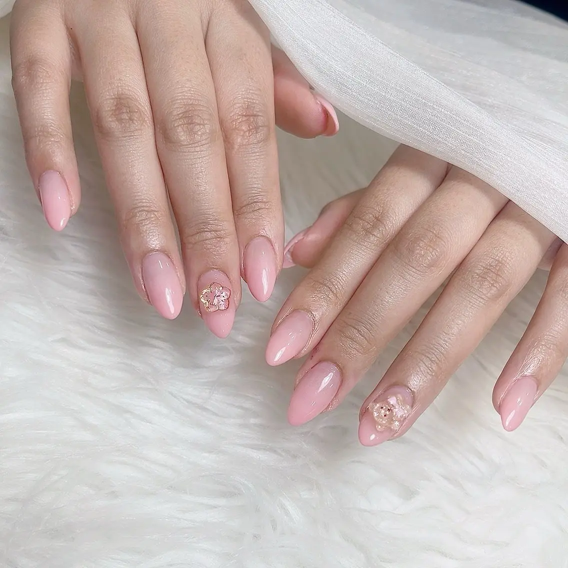 ミディアム ハンドネイル Chiin Nailのネイルデザイン