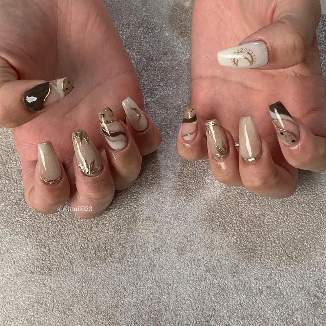ネイル ハンドネイル AERA nail shino🐱⸝꙳のネイルデザイン