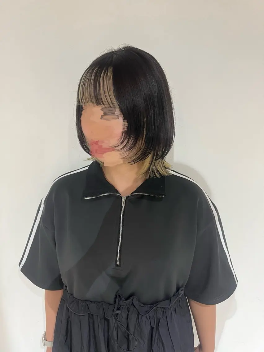 【ちらっとpoint color❕】インナーカラー ＋3stepトリートメント🌈の写真