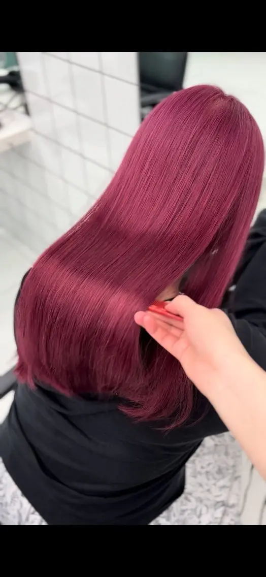 ロング カラー ピンクカラー ヘアカラー ねね🦖 /ブリーチカラーのヘアスタイル