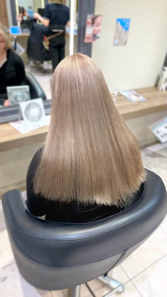 ロング カラー ブリーチ グレージュ ミルクティーグレージュ 縮毛矯正 ヘアカラー トリートメント ハイトーン✨/ ブロンド/shogoのヘアスタイル