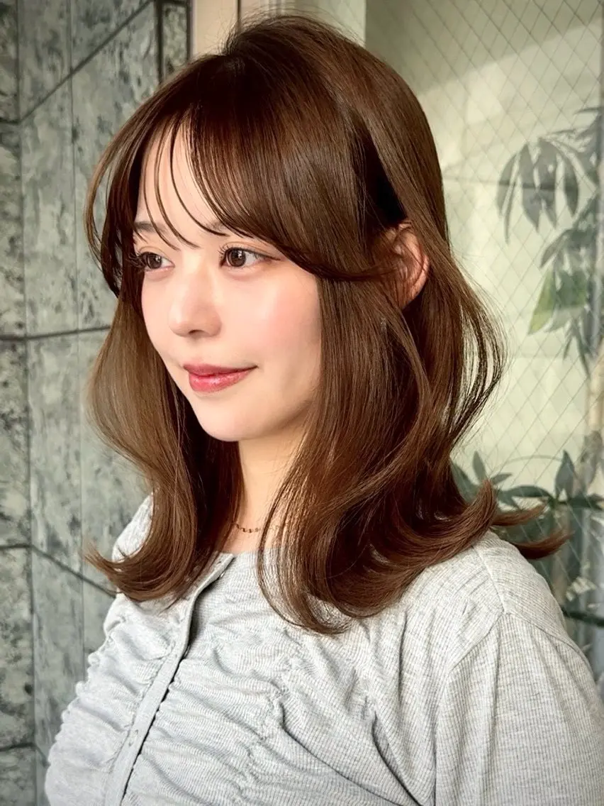 ミディアム 顔周りカット レイヤーカット 似合わせカット 小顔カット 西村 柳太郎のヘアスタイル