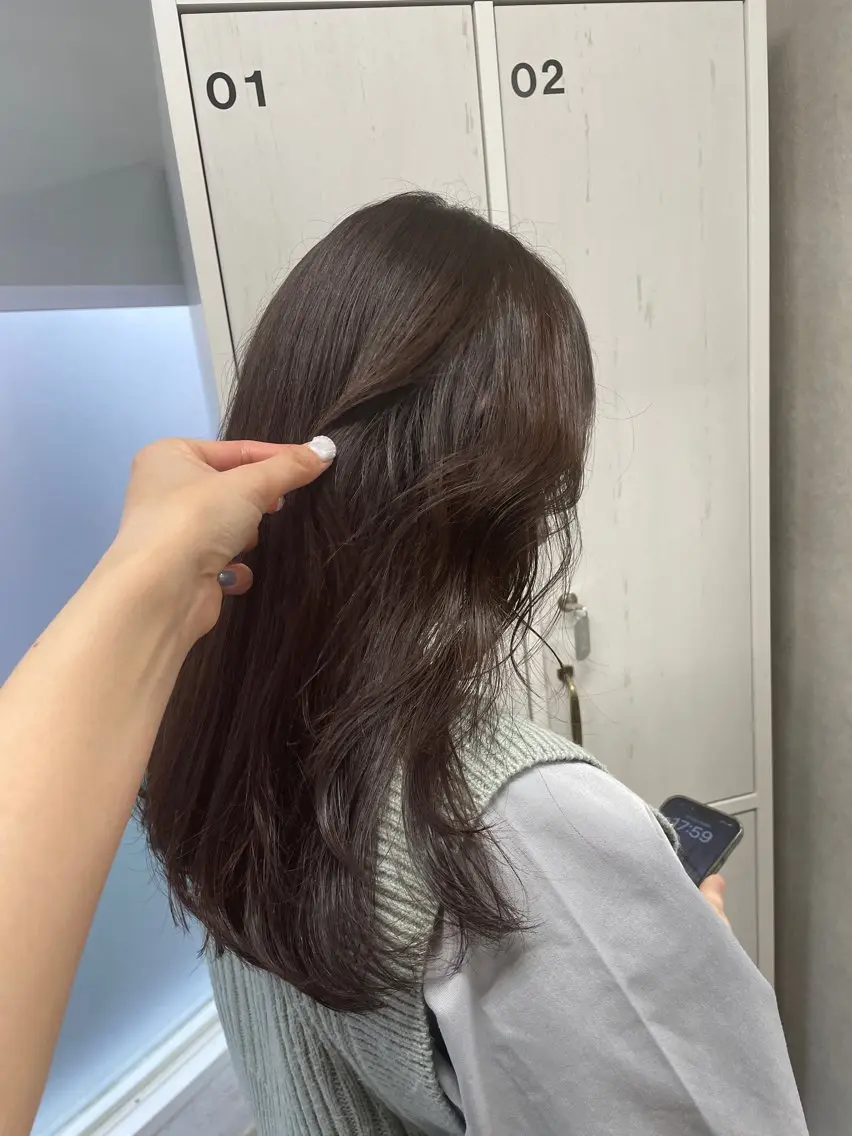 セミロング カラー ブラウンカラー レイヤーカット maria soa/艶髪ヘアのヘアスタイル
