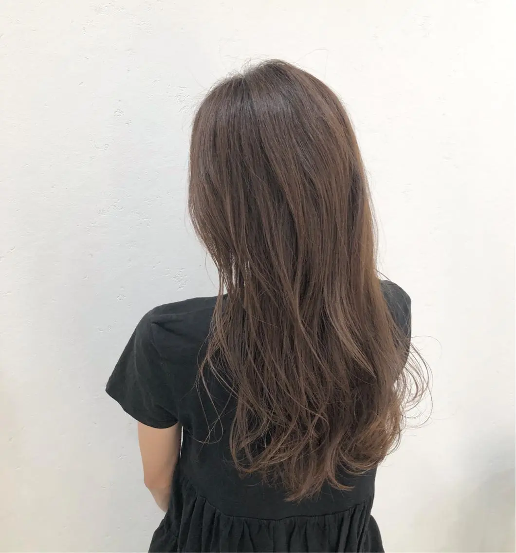セミロング カラー ベージュカラー ブリーチ ブリーチなしカラー ニュアンスカラー🫧 加納のヘアスタイル