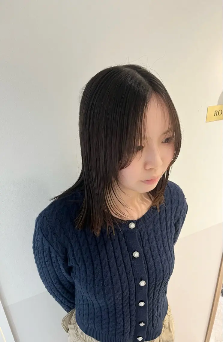 ミディアム 顔周りカット レイヤーカット カット トリートメント 大宮レイヤーカット× 透明感カラー　rioのヘアスタイル