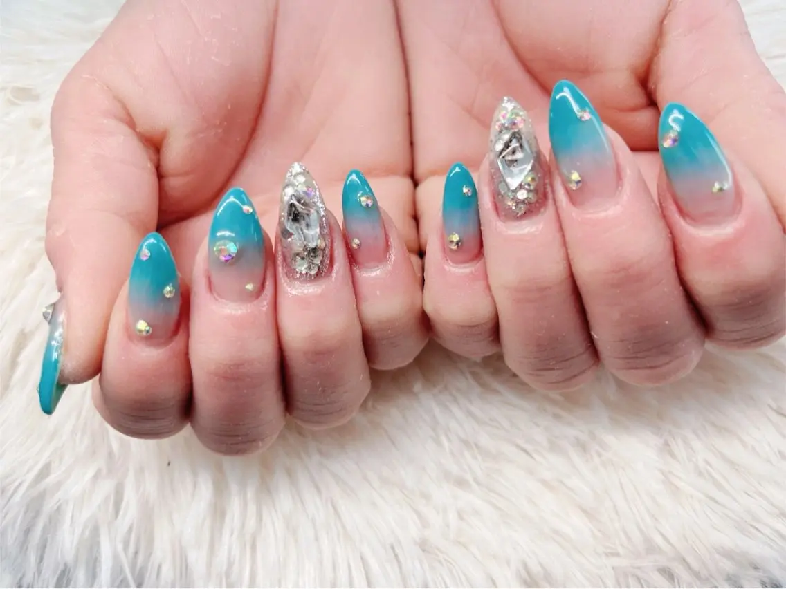 ネイル ブルー ek.nail⭐︎ kanaのネイルデザイン