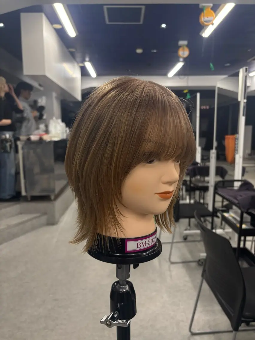 ミディアム カラー ベージュカラー ハイレイヤー 髪質改善 レイヤーカット トリートメント y2k✩︎⡱レイヤー ウルフ/オリーブ🍀のヘアスタイル