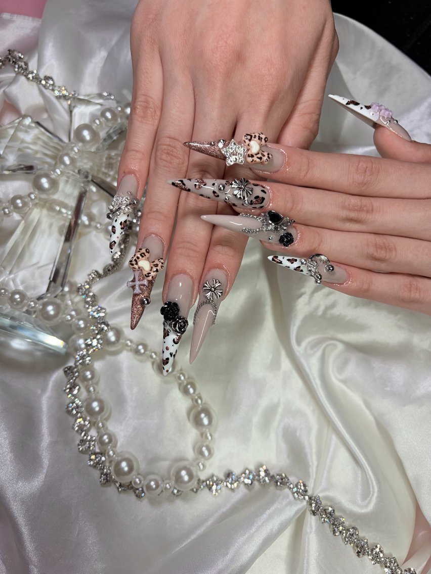 ネイル Rits Nail 👽HARUのネイルデザイン
