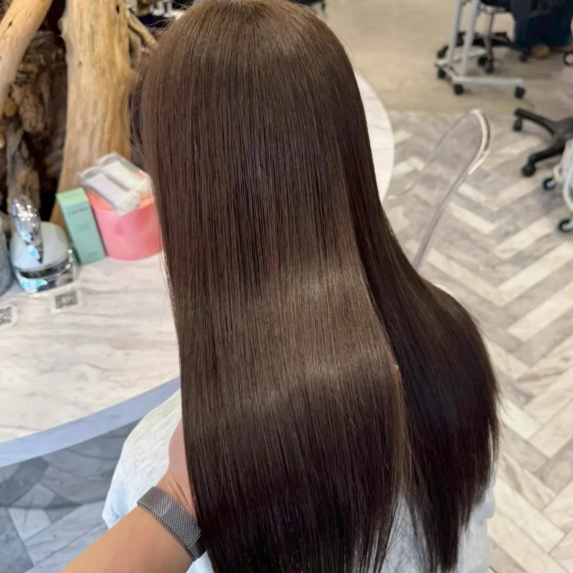 ロング ヘアカラー Waka /透明感垢抜けカラーのヘアスタイル
