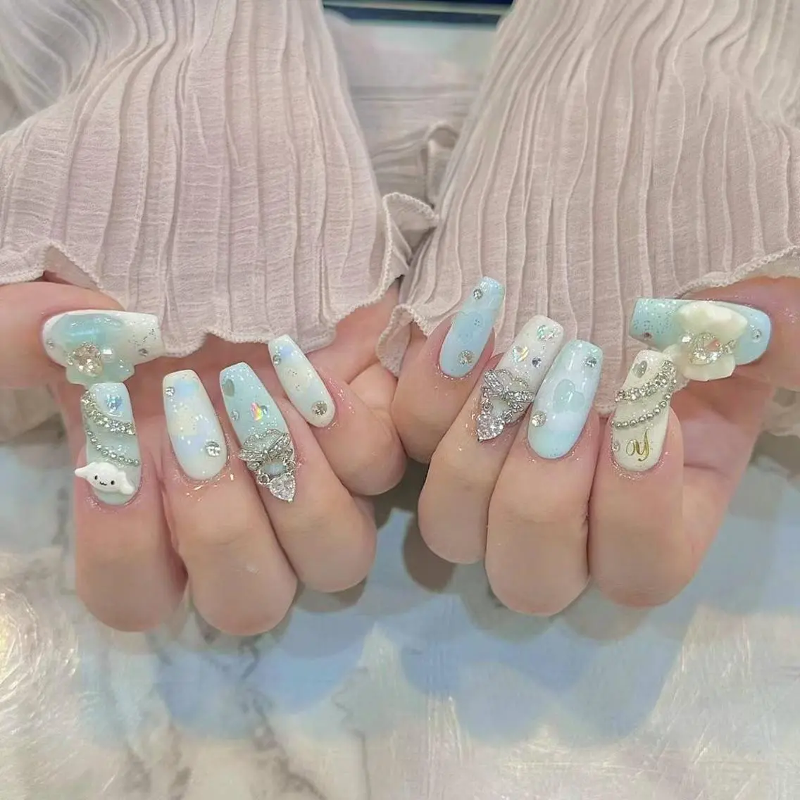 ネイル babarla Nailのネイルデザイン