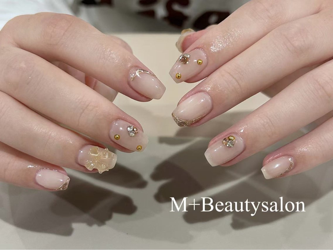 ネイル M+  Beauty Salonのネイルデザイン
