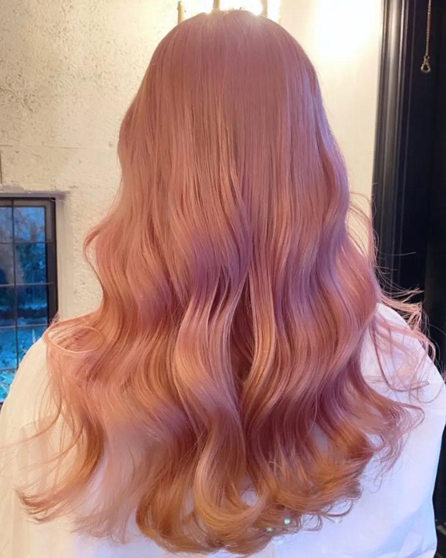 ロング カラー ヘアカラー トリートメント 只野 真衣のヘアスタイル