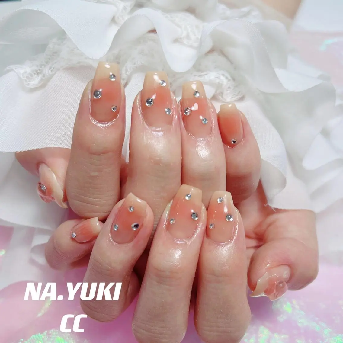 ネイル 🦋 Queenieのネイルデザイン