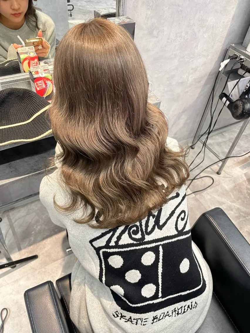 ミディアム カラー ヘアカラー mimiiy fukaのヘアスタイル