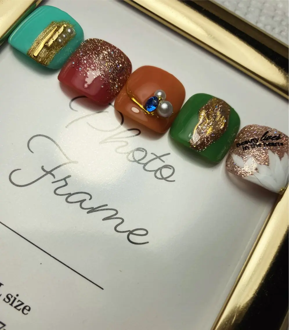ネイル Bavardage Nailのネイルデザイン