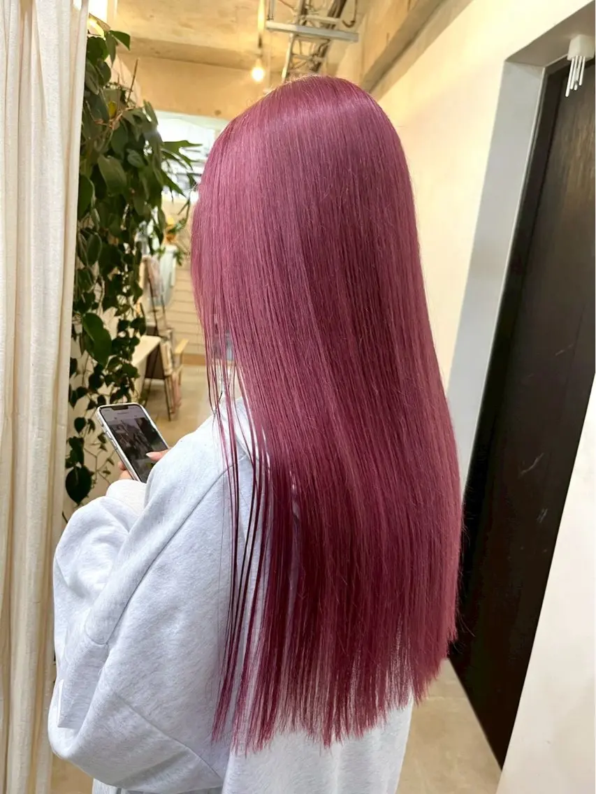 ロング ヘアカラー Maia🦋 博多 透明感カラーのヘアスタイル