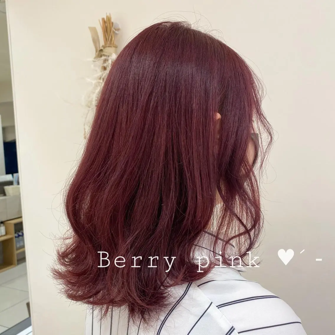 セミロング カラー 銀座メンズ専門🖤 叶奈々のヘアスタイル
