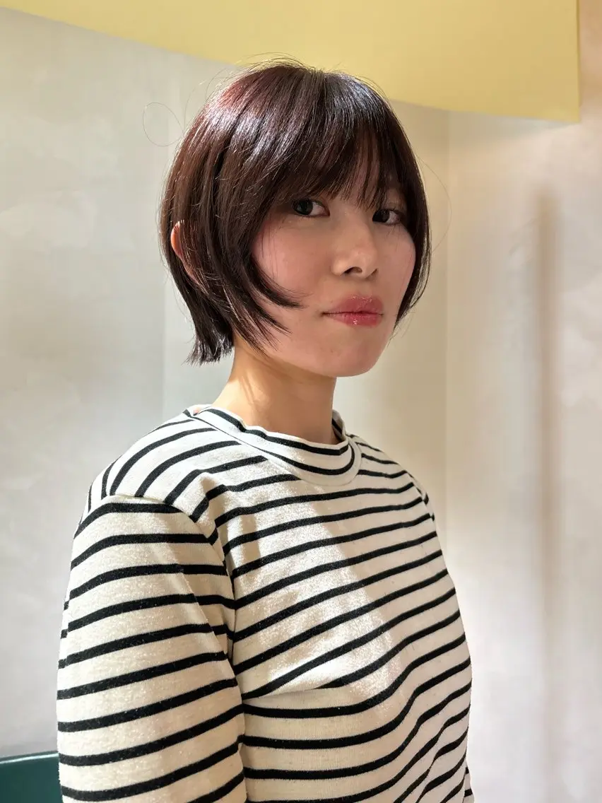 ショート レイヤーカット mio／ 大阪美容室のヘアスタイル