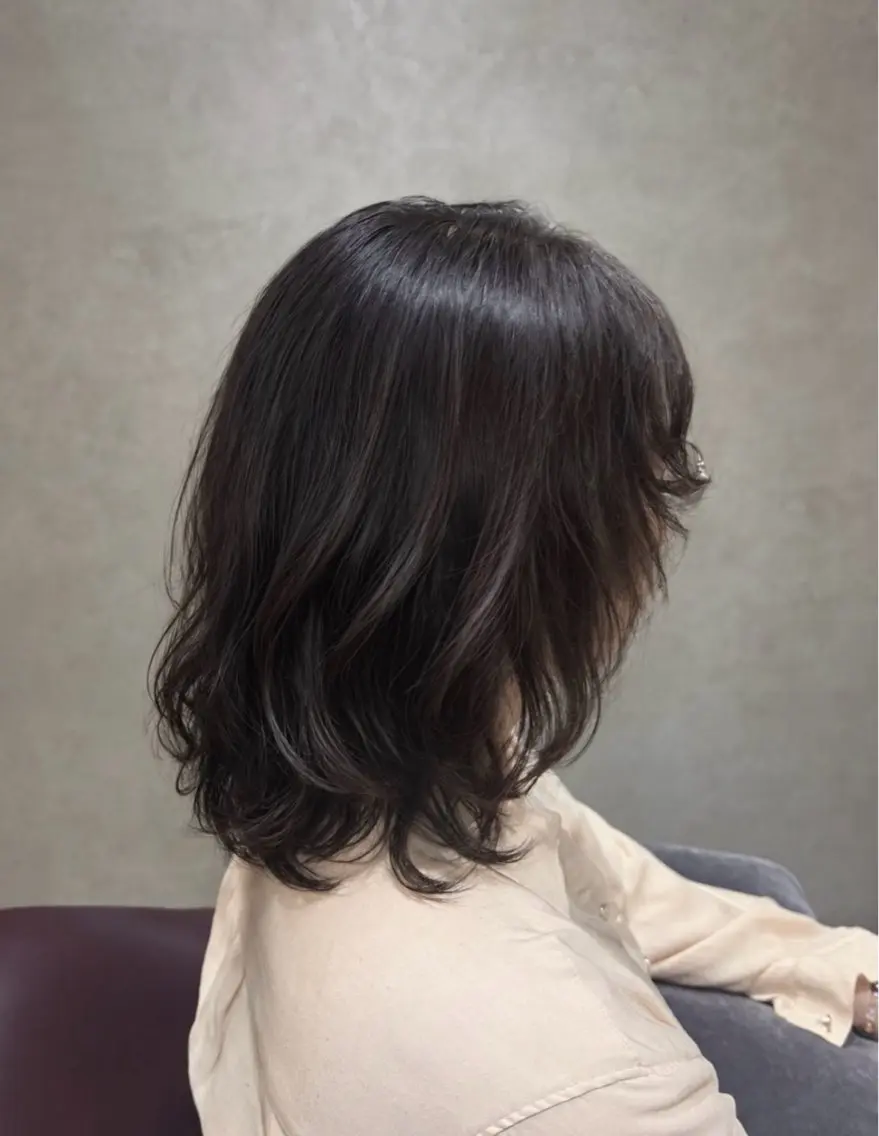 セミロング くせ毛 こだいら ひめかのヘアスタイル