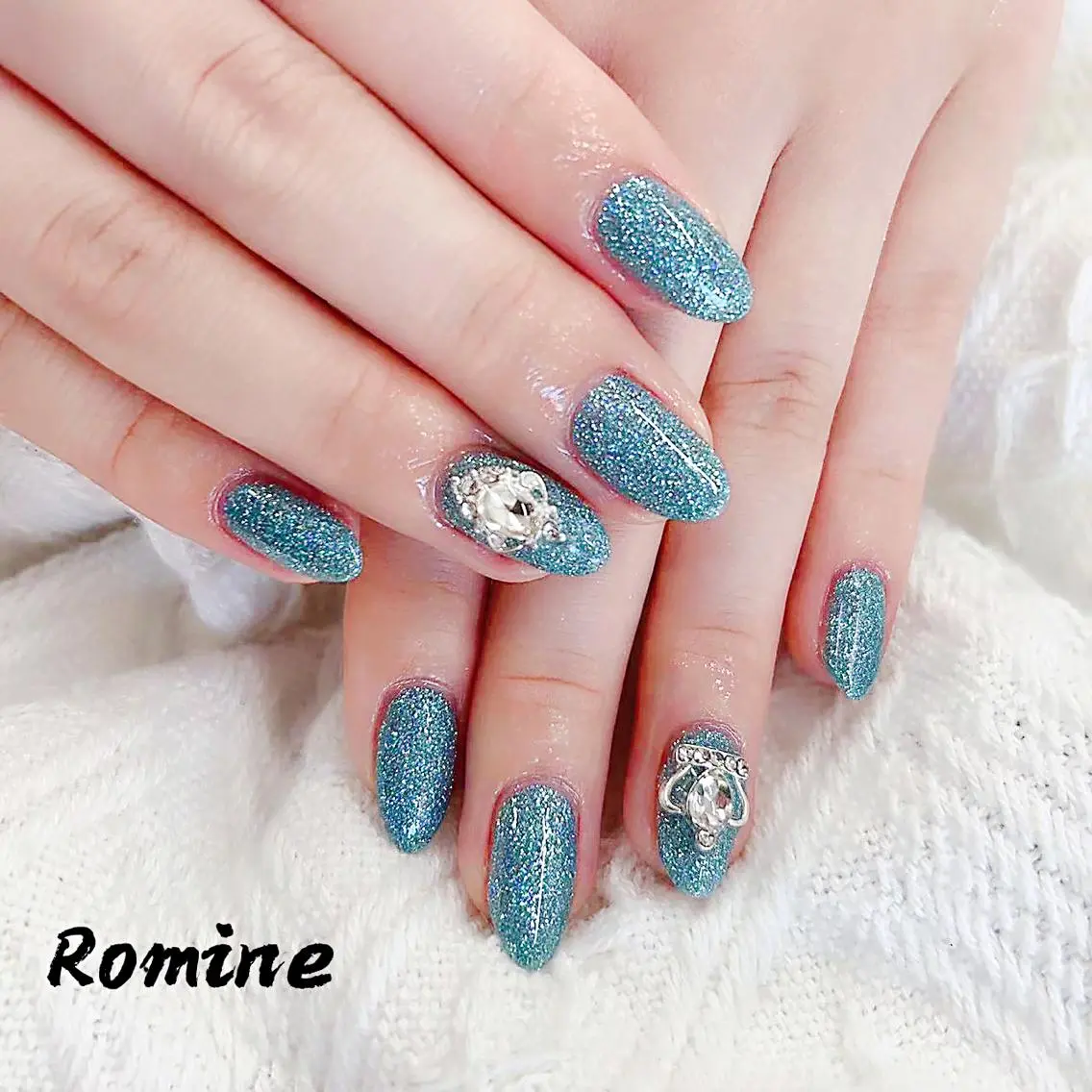 ネイル フラッシュネイル Romine アイラッシュ&ネイルのマツエク・マツパデザイン