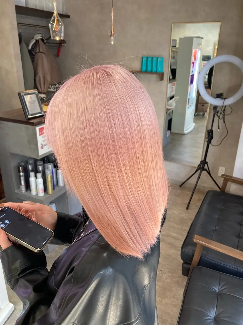ミディアム ヘアカラー RIENS xrea一樹のヘアスタイル