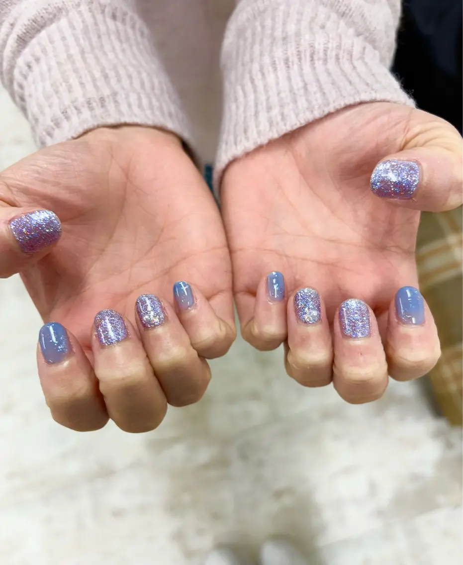 ネイル 吉田 里菜のネイルデザイン