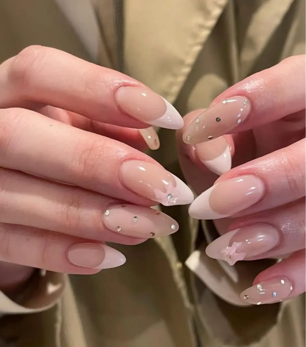ネイル アートネイル フレンチネイル マグネットネイル ミラーネイル オフィスネイル Blossom nail_研修のネイルデザイン