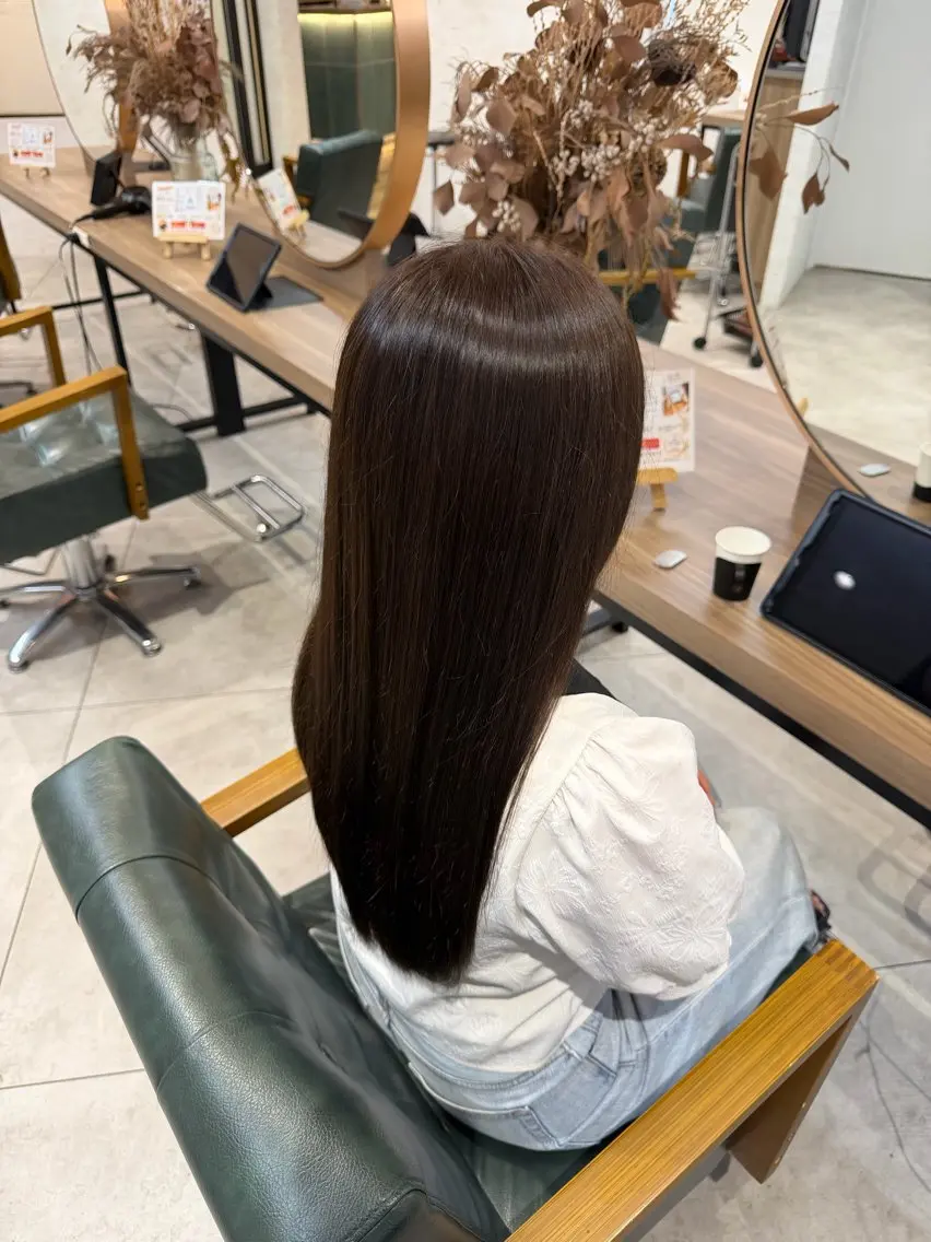カラー ヘアカラー くま‪‪🤍透明感 🎀ナチュラルカラーのヘアスタイル