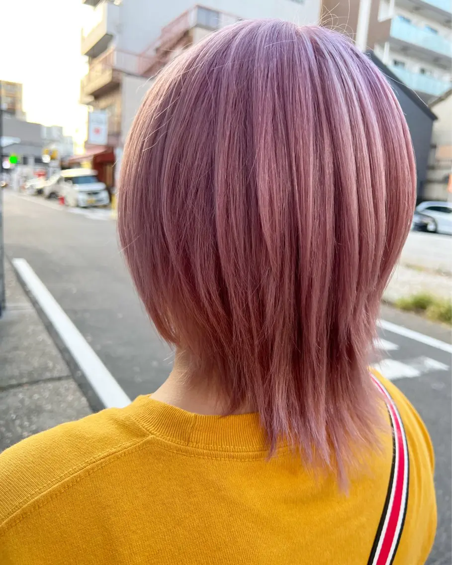 ショート アッシュ ウルフカット ヘアカラー まさき✂︎ /ブリーチカラーのヘアスタイル