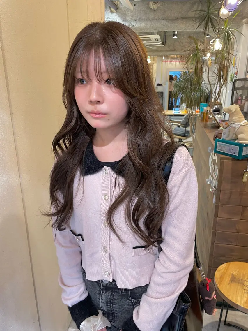 ロング カット ヘアカラー トリートメント 透明感カラー 🦋AYAのヘアスタイル