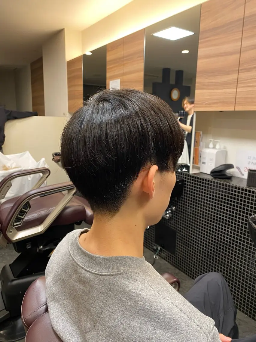 ショート メンズ メンズパーマモデル 大募集中のヘアスタイル