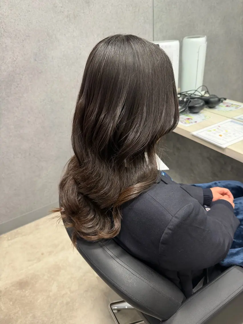 ロング ヘアアレンジ ヨシンモリ ロング ヘアセット 加藤 あおいのヘアスタイル