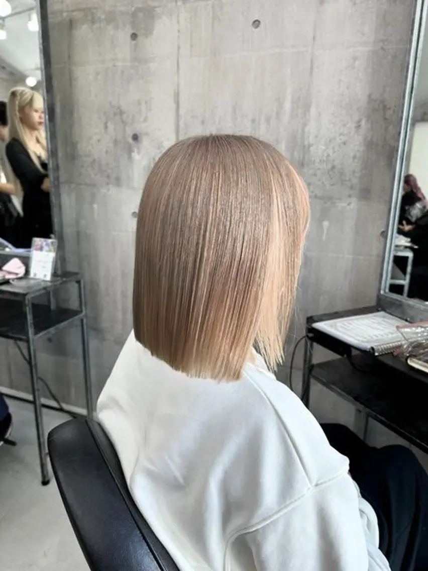 ミディアム カラー ヘアカラー トリートメント 🐚🧸 MAKI 🧸🐚のヘアスタイル