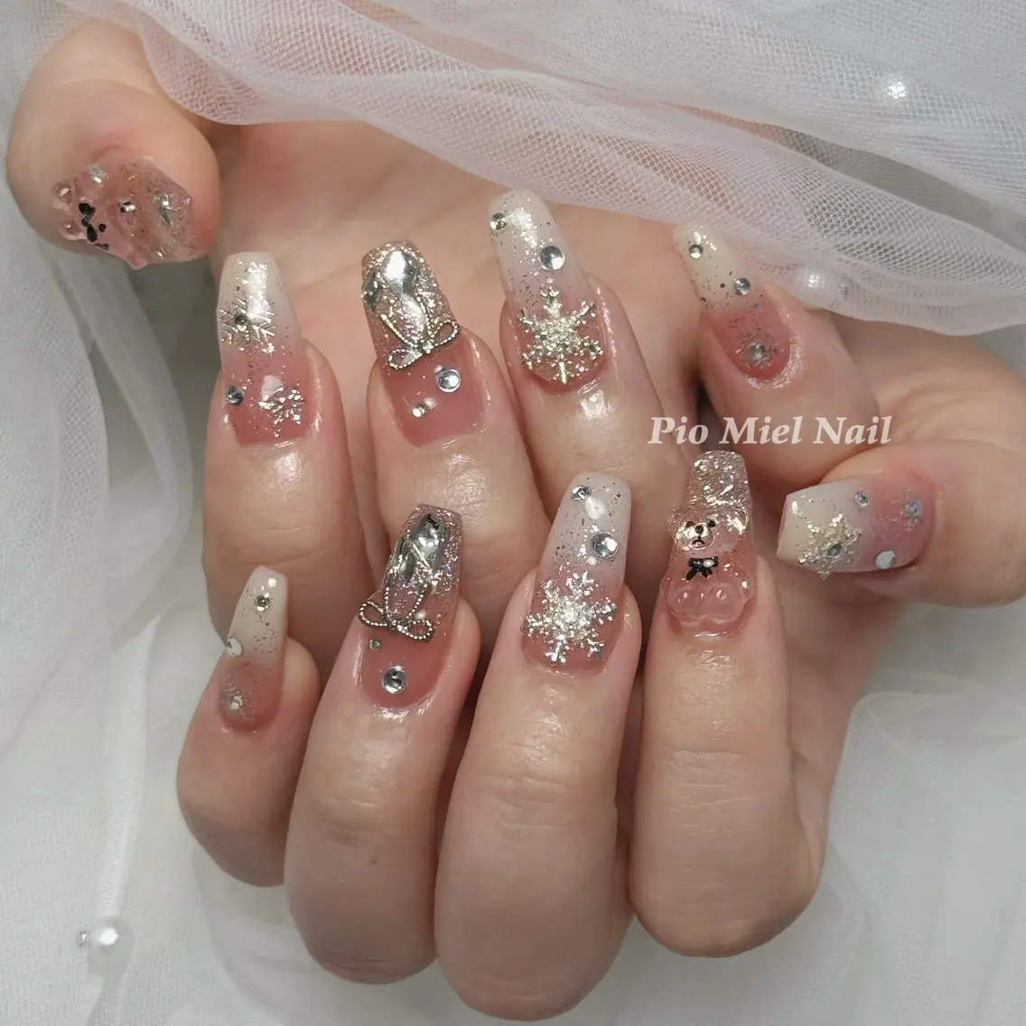 ネイル Pio Mielのネイルデザイン