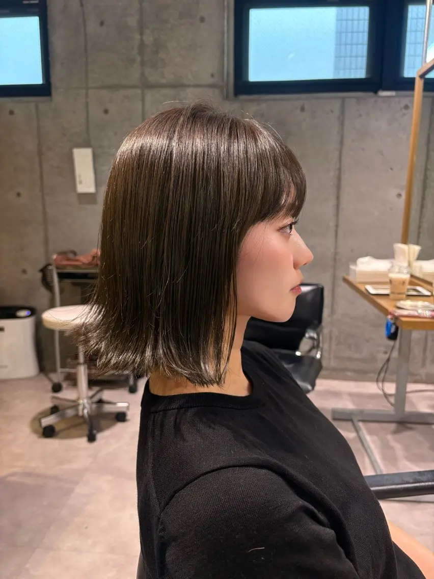 ショート カラー ︎︎ HINAのヘアスタイル