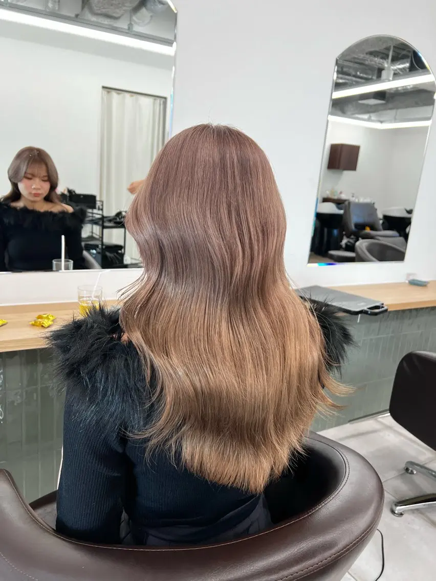 ロング カラー カット ヘアカラー トリートメント 赤みゼロ/透明感 カラー🌿KANTAのヘアスタイル