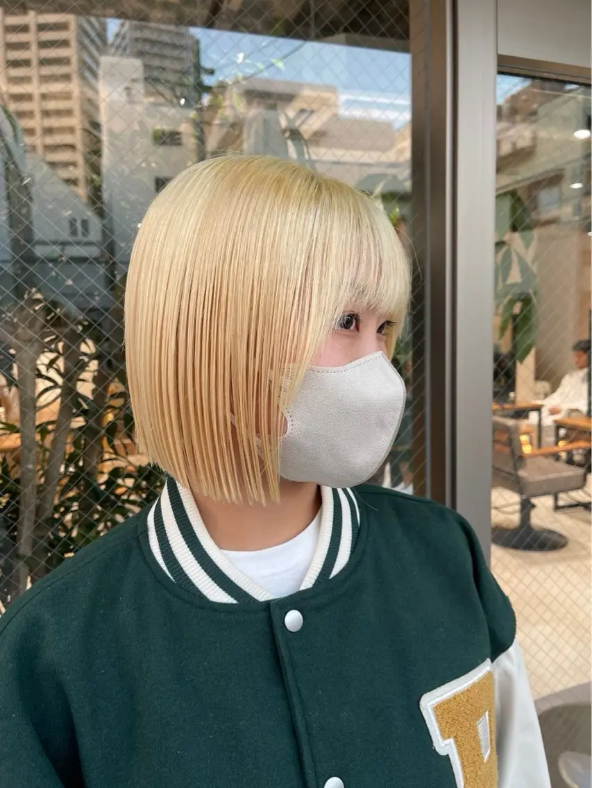 ショート カラー ハイトーンカラー ヘアカラー トリートメント ヘアセット 🩵ボブ/レイヤー /髪質改善🩵のヘアスタイル
