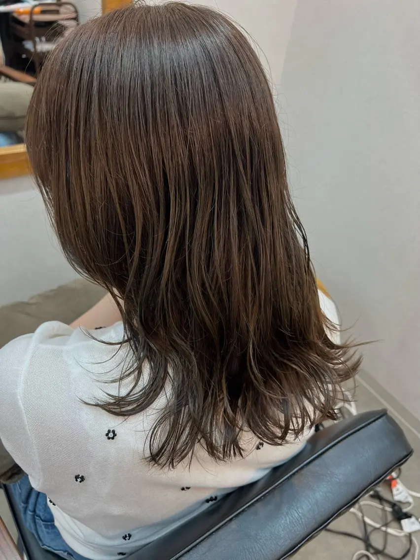 ミディアム カラー カット ヘアカラー トリートメント YUU💚髪質改善 🤎ダブルカラー✨のヘアスタイル