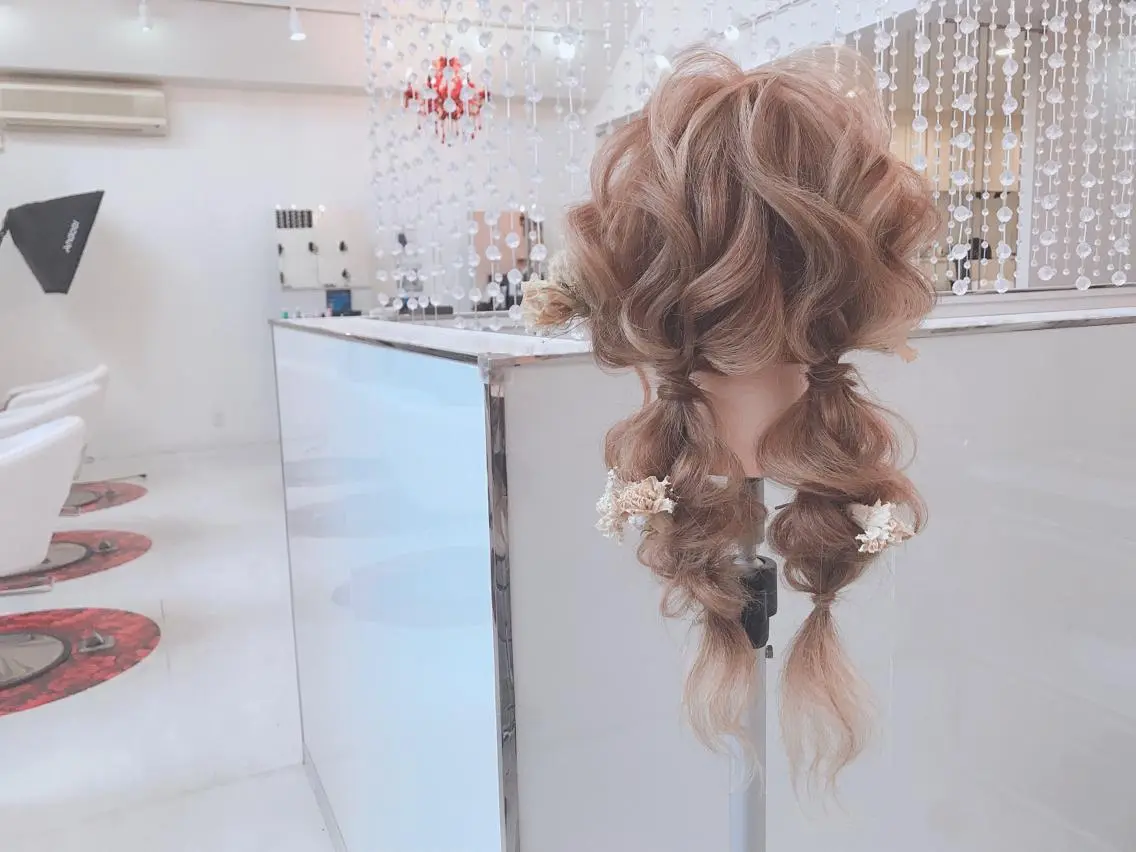 セミロング LINOET名古屋 ブリーチ/ハイトーンのヘアスタイル