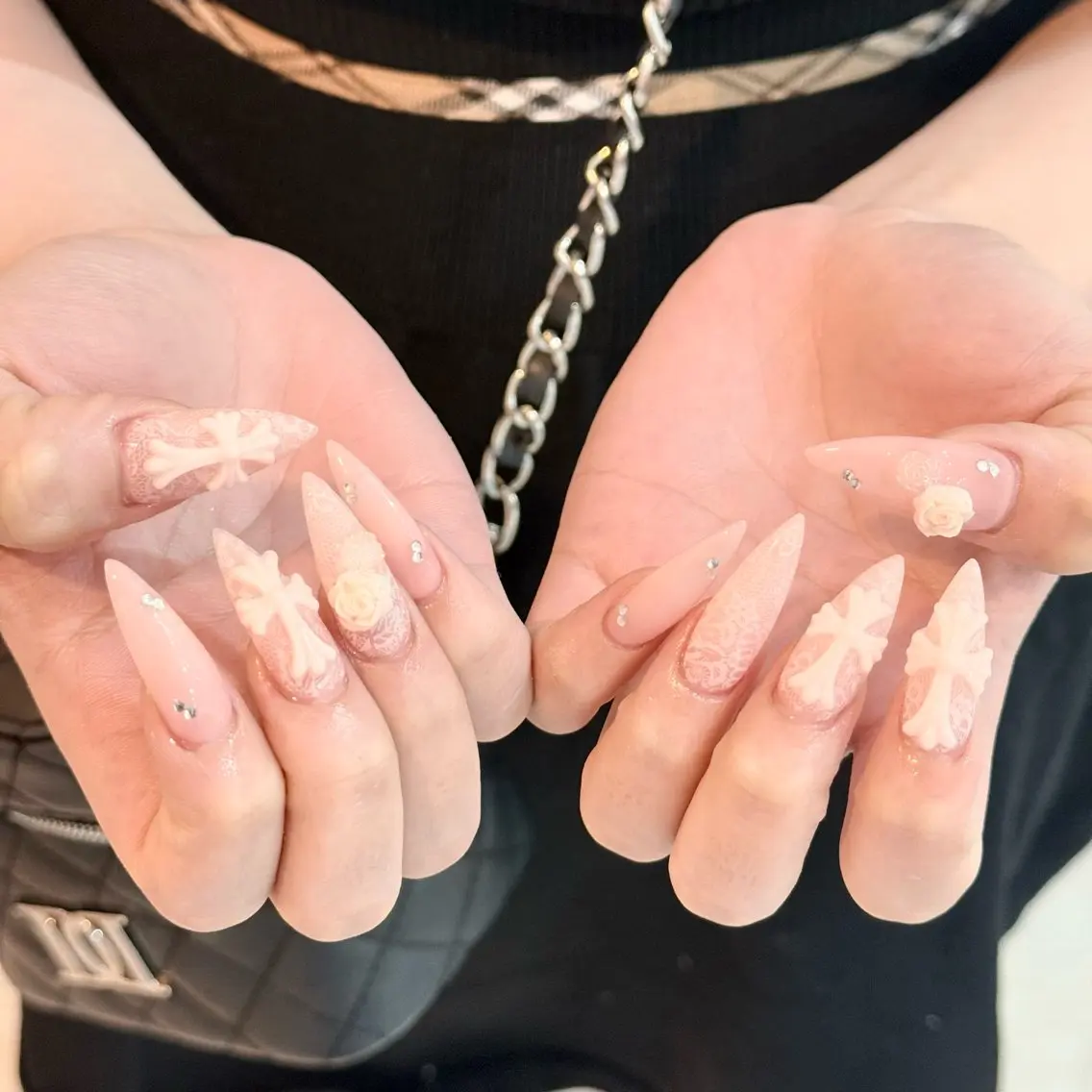 ネイル ハンドネイル ハンドケア Nihonthy Nail 新宿のネイルデザイン